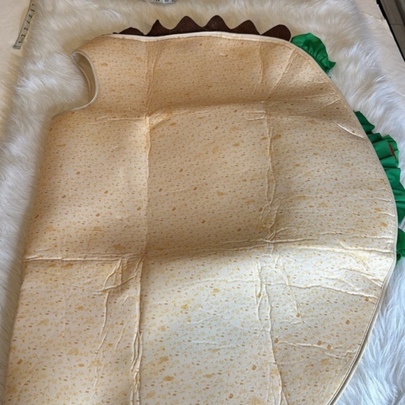 Adult Taco Costume - Picture 3 of 4